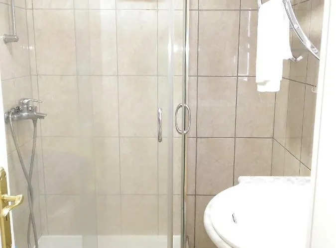 Iguazu - Yumbo * Playa del Inglés