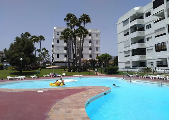 Iguazu - Yumbo * Playa del Inglés